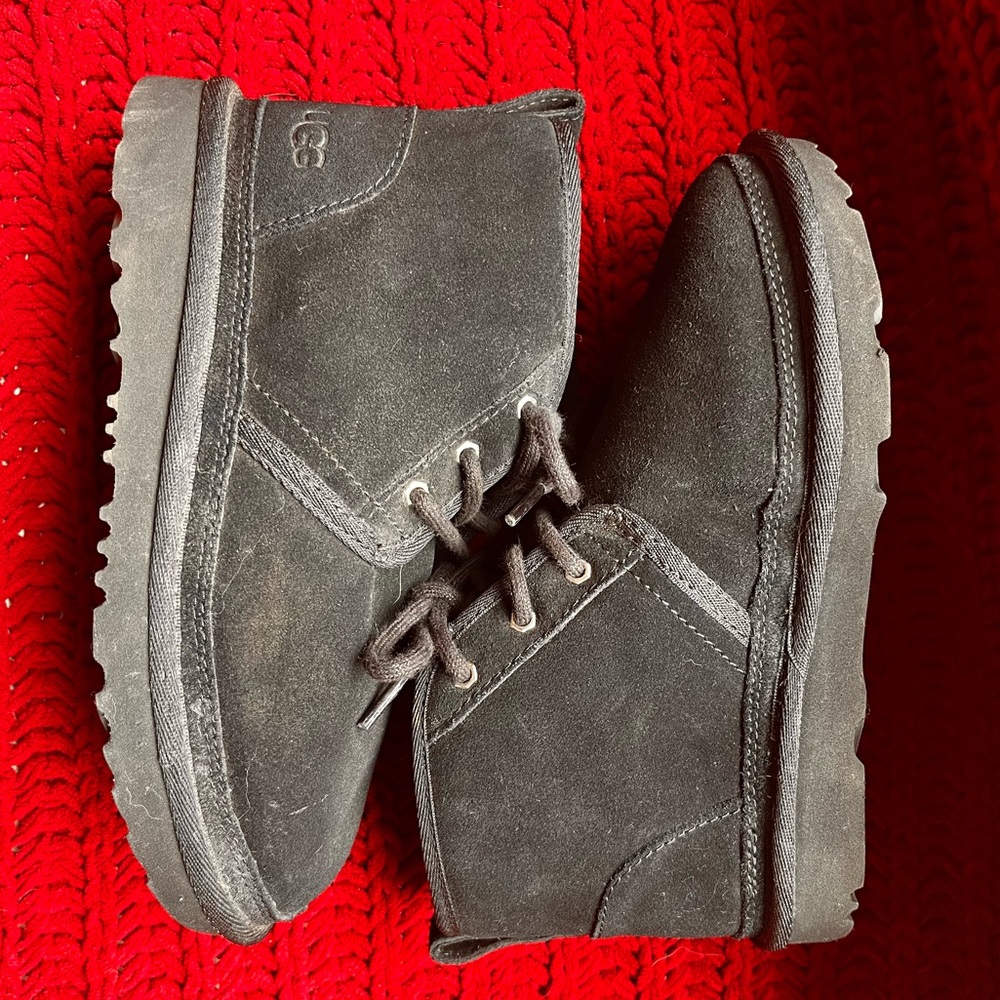 Kids Ugg Neumell II boots NEW